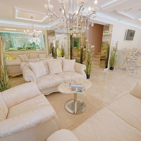 Private Apartments In Harmony Suites Dream Island 써니비치 외부 사진