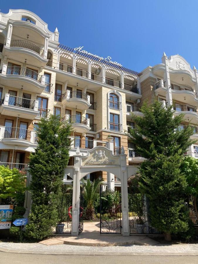 Private Apartments In Harmony Suites Dream Island 써니비치 외부 사진